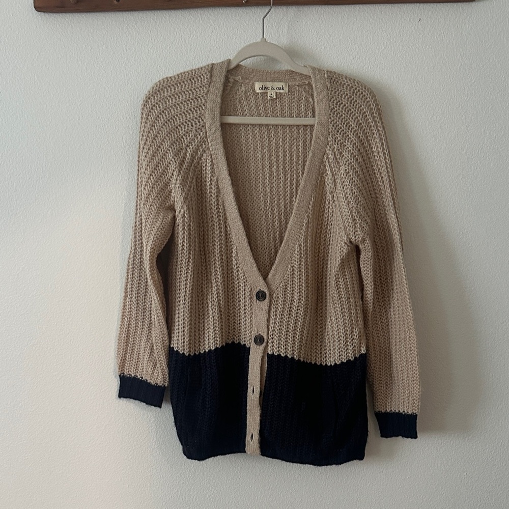 Olive & Oak Beige and Black Knit Cardigan